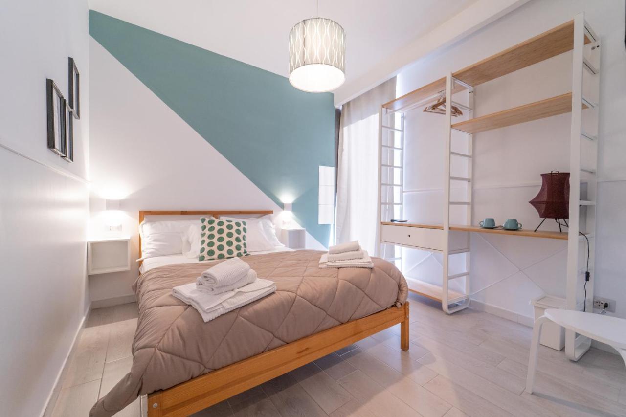 P.c. Boutique H. De Gasperi, Centro, By Clapa Group * Naples
