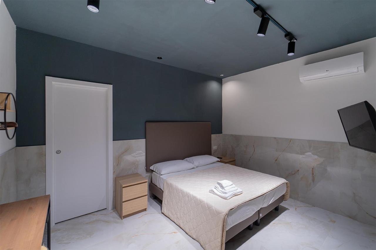 P.c. Boutique H. De Gasperi, Centro, By Clapa Group