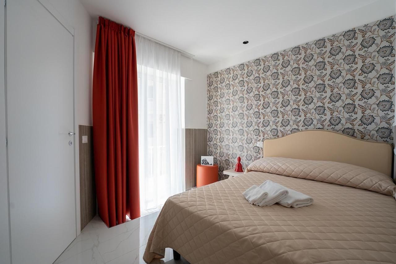 Guest house P.c. Boutique H. De Gasperi, Centro, By Clapa Group *