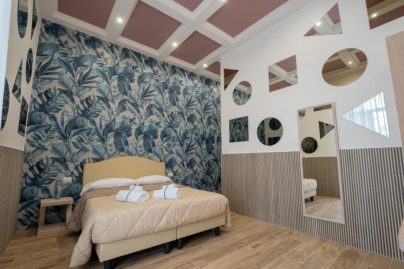 P.c. Boutique H. De Gasperi, Centro, By Clapa Group Naples