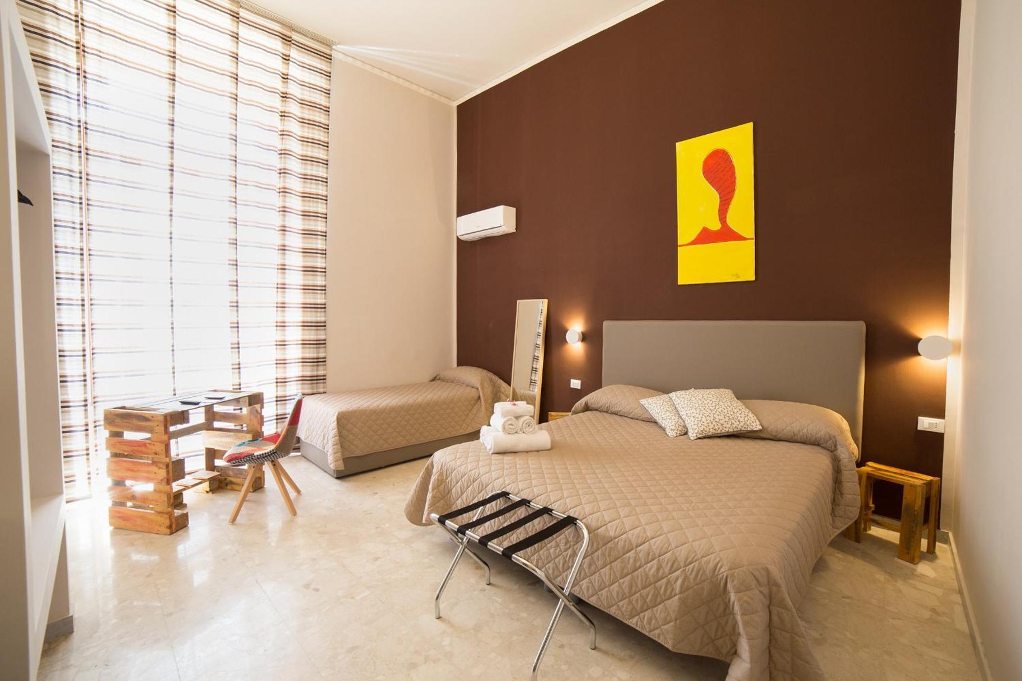 P.c. Boutique H. De Gasperi, Centro, By Clapa Group