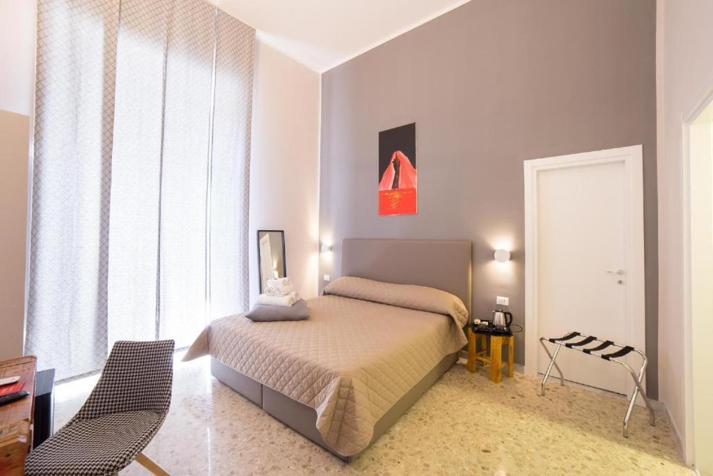 Guest house P.c. Boutique H. De Gasperi, Centro, By Clapa Group Naples