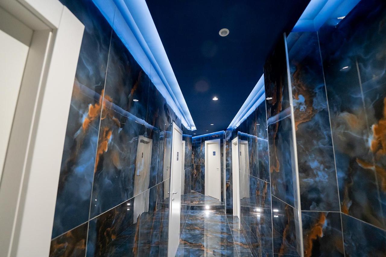 Affittacamere P.c. Boutique H. De Gasperi, Centro, By Clapa Group Napoli